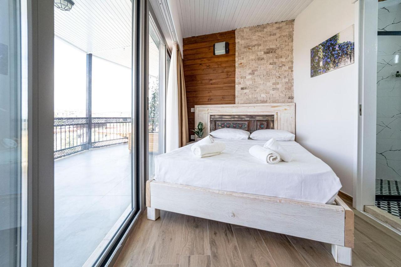 Lunas Alaçatı Luaran gambar